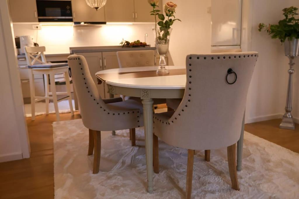 House For Workers & Familys Volvo Villa Гьотеборг Екстериор снимка