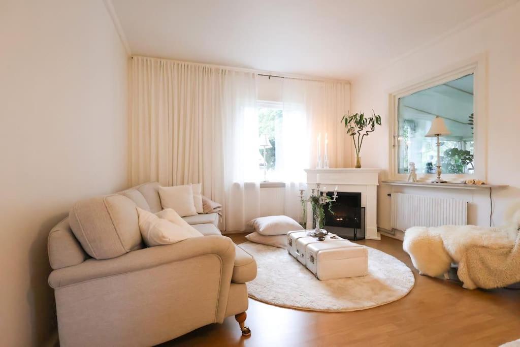 House For Workers & Familys Volvo Villa Гьотеборг Екстериор снимка