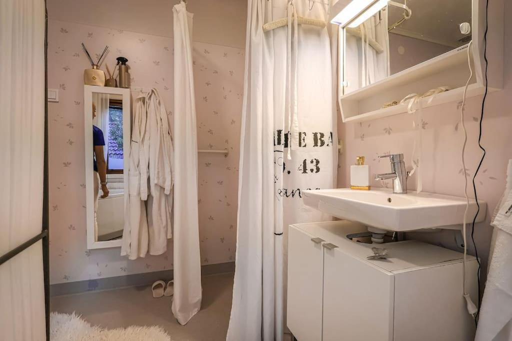 House For Workers & Familys Volvo Villa Гьотеборг Екстериор снимка